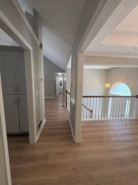 Building Photo - 2700 Fort Daniels Dr