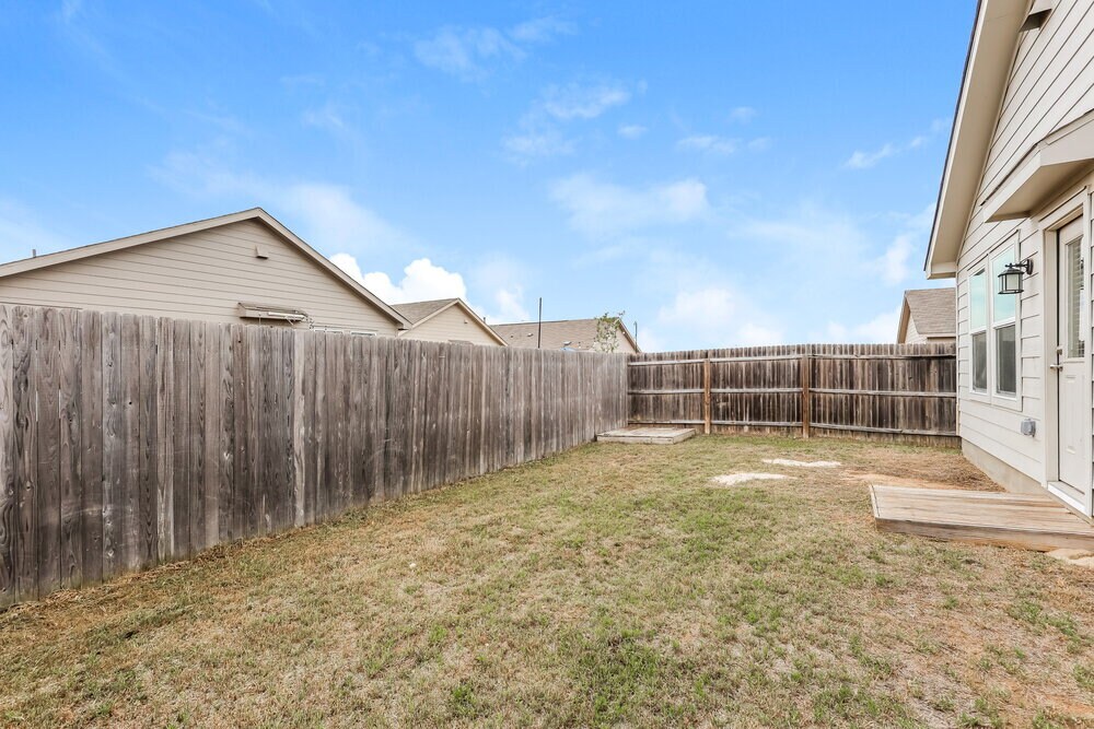 Building Photo - 10714 Giacconi Dr