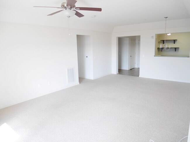 Building Photo - Two Bedroom, Two Bathroom Condo- 55 Plus Community