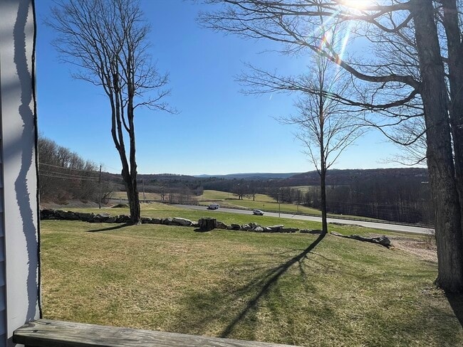 Building Photo - 51 Moore Rd