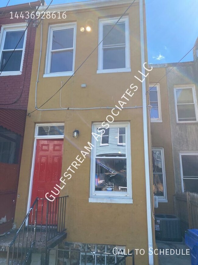 Building Photo - 2624 E Biddle St