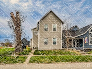 Building Photo - 330 N Randolph St