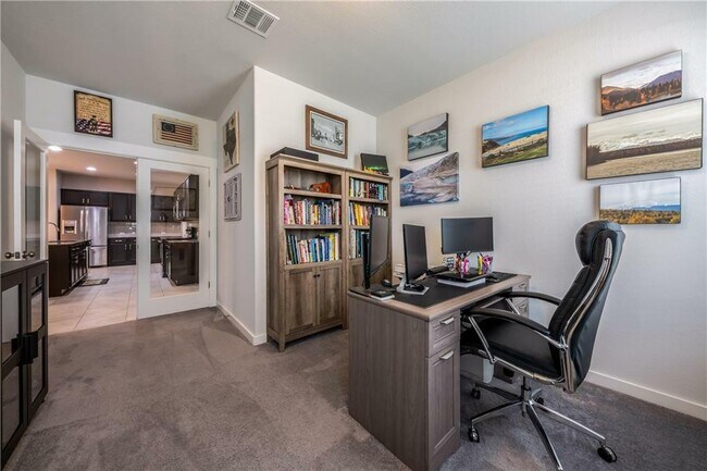 Building Photo - 161 Syrah Ct
