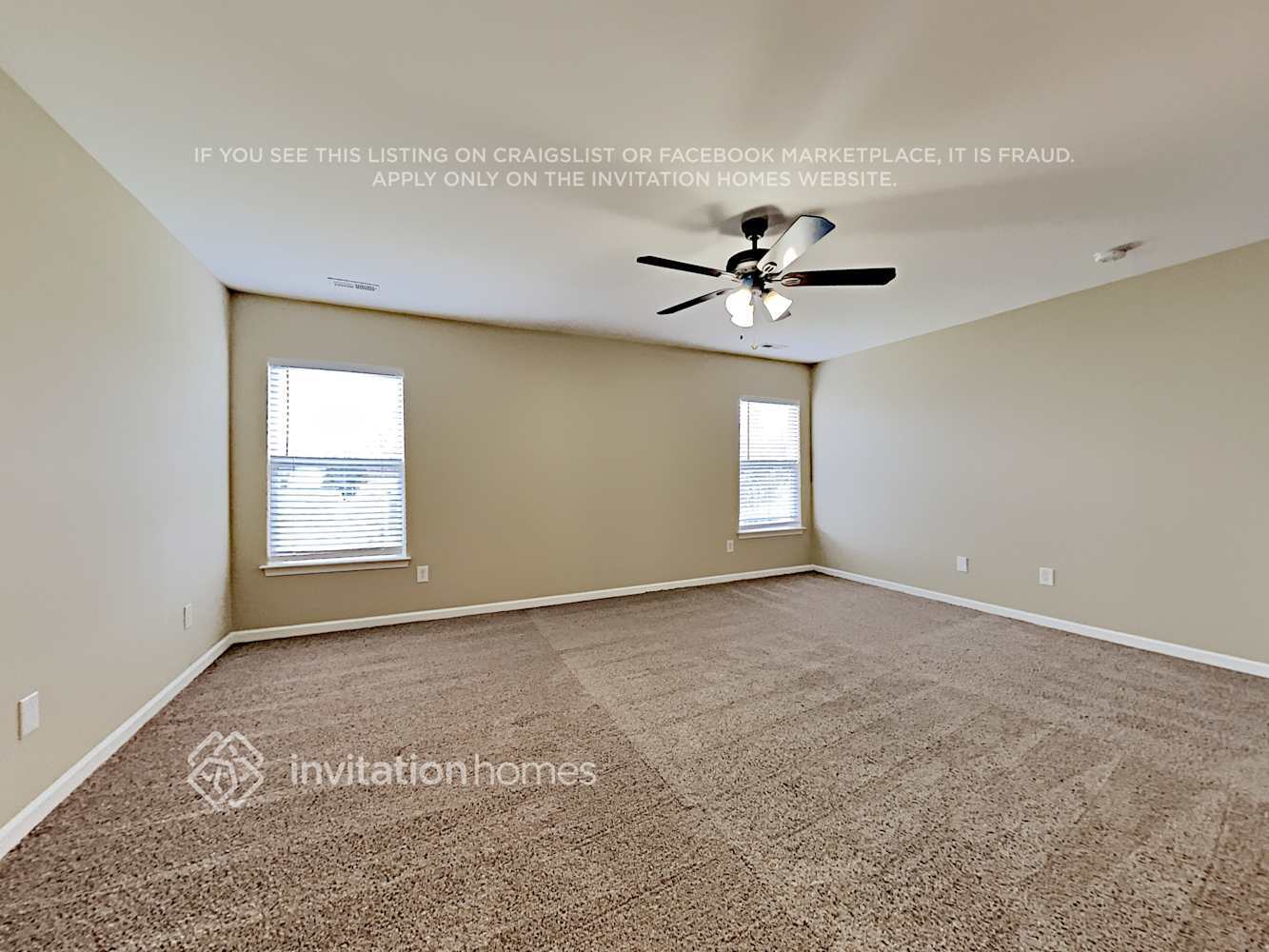 Building Photo - 8133 Chatham Oaks Dr
