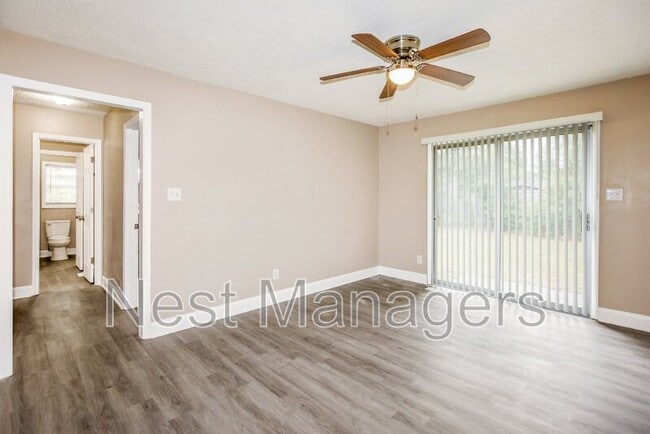 Building Photo - 4562 Ruby Rd