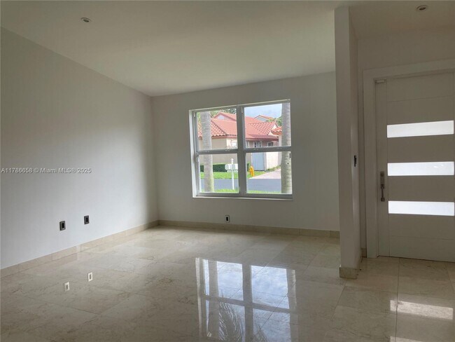 Building Photo - 10570 NW 51st St