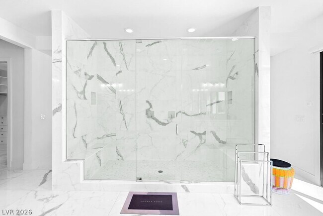 Building Photo - 4315 N Dapple Gray Rd