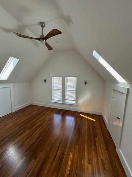 Building Photo - 48 Dennison Ave