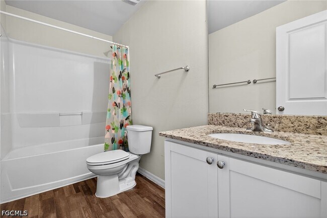 Building Photo - 921 Jacaranda Pkwy E