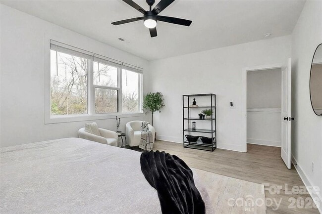 Building Photo - 212 Nelson Ave