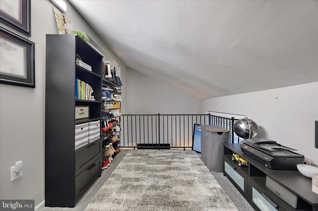 Building Photo - 7314 Split Rail Ln