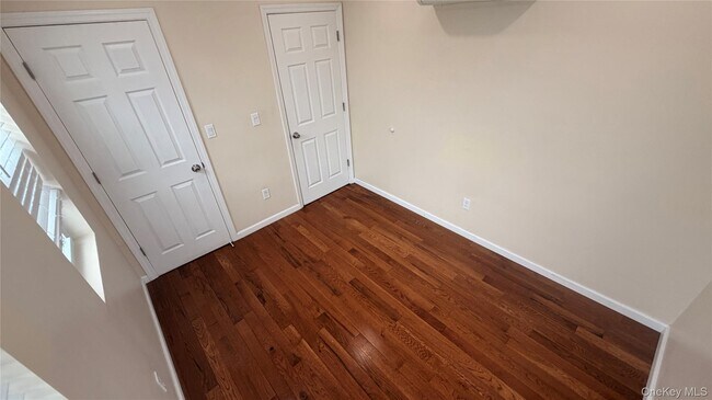 Building Photo - 144-35 224th St