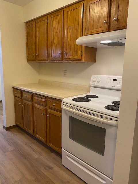 Kitchen - 1029 Bush St