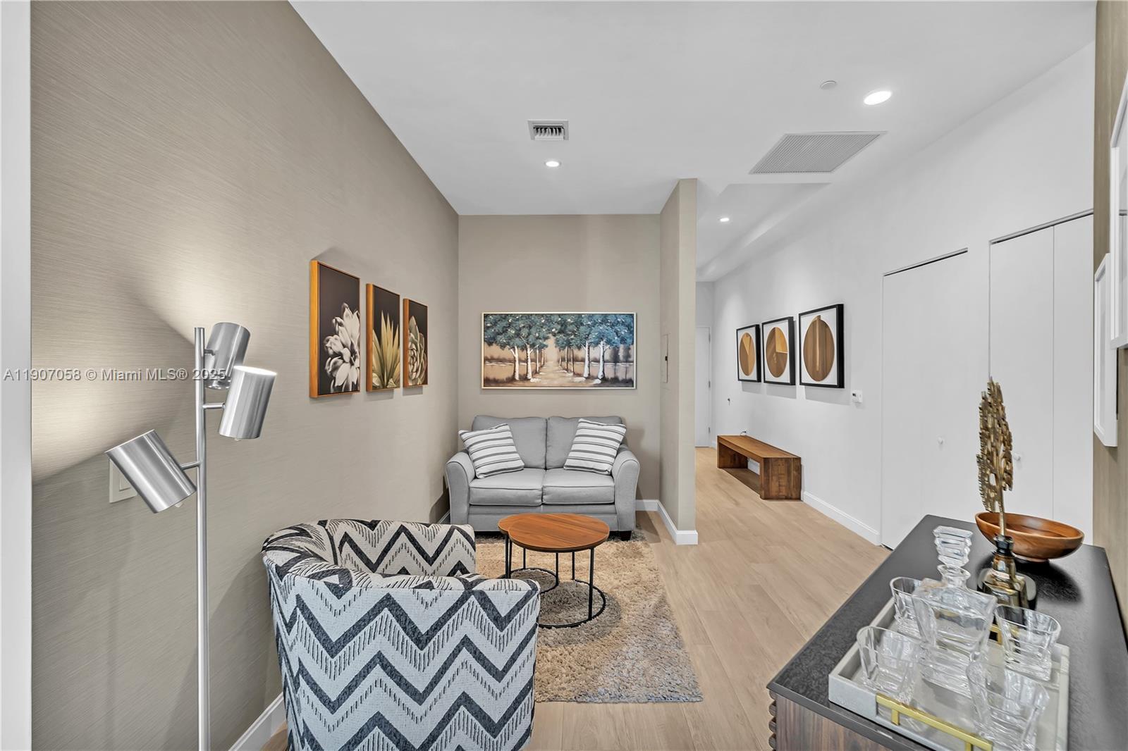 Building Photo - 45 SW 9th St