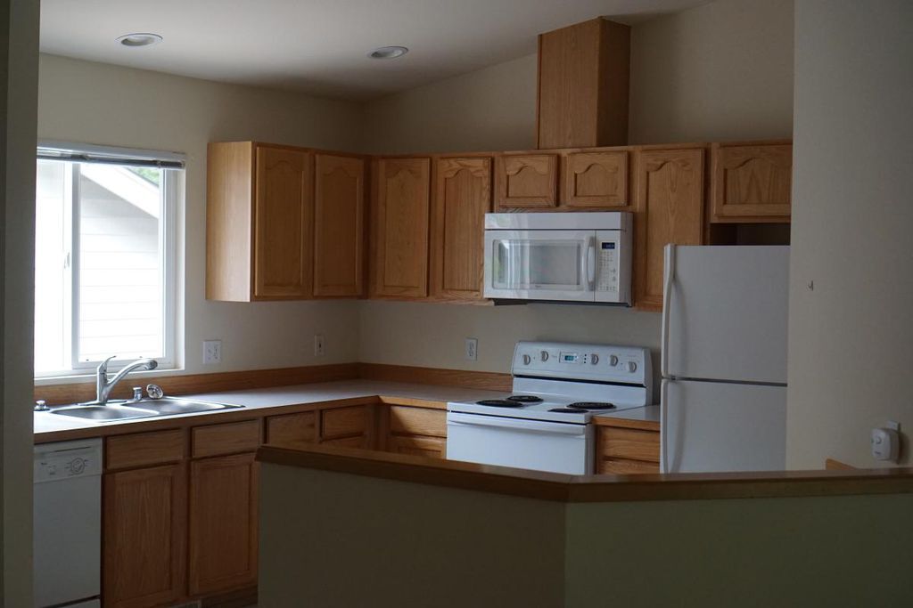 Building Photo - 2964 Sprague St