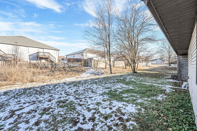 Building Photo - 3348 S Doris Ct