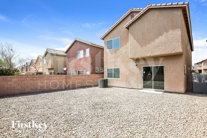 Building Photo - 3757 E Carisbrook Dr