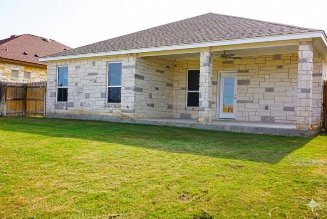 Building Photo - 104 Seattle Slew Dr