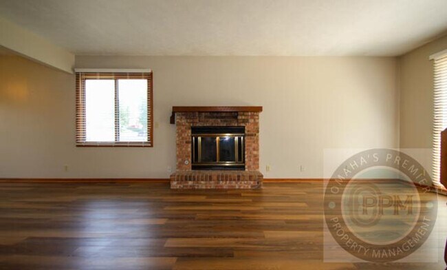 Building Photo - 6323 N 108th Ave Cir