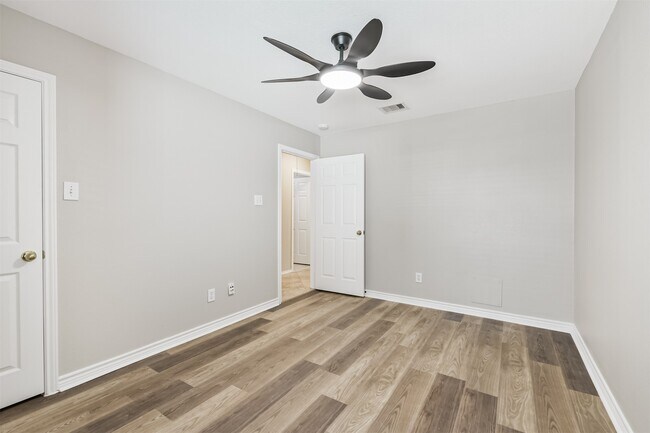 Building Photo - 26845 Iron Manor Ln