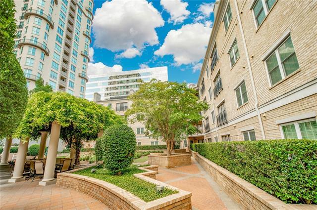 Building Photo - 3400 Welborn St