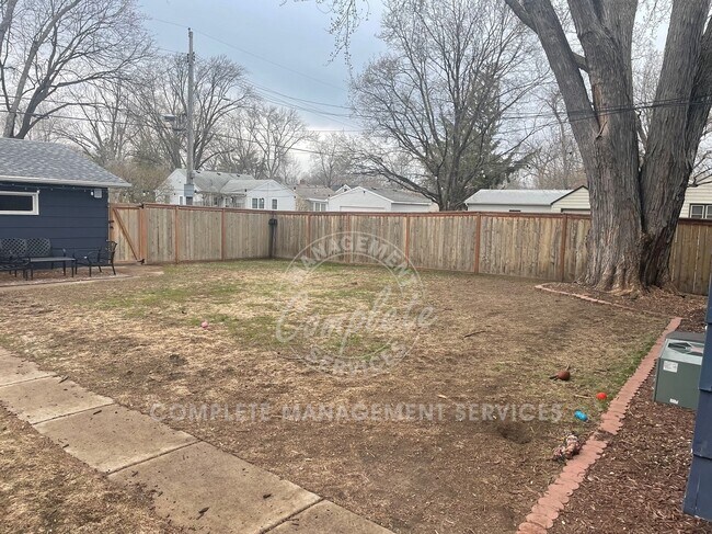 Building Photo - 7500 Aldrich Ave S