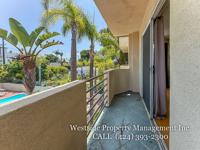 Building Photo - 3460 S Centinela Ave