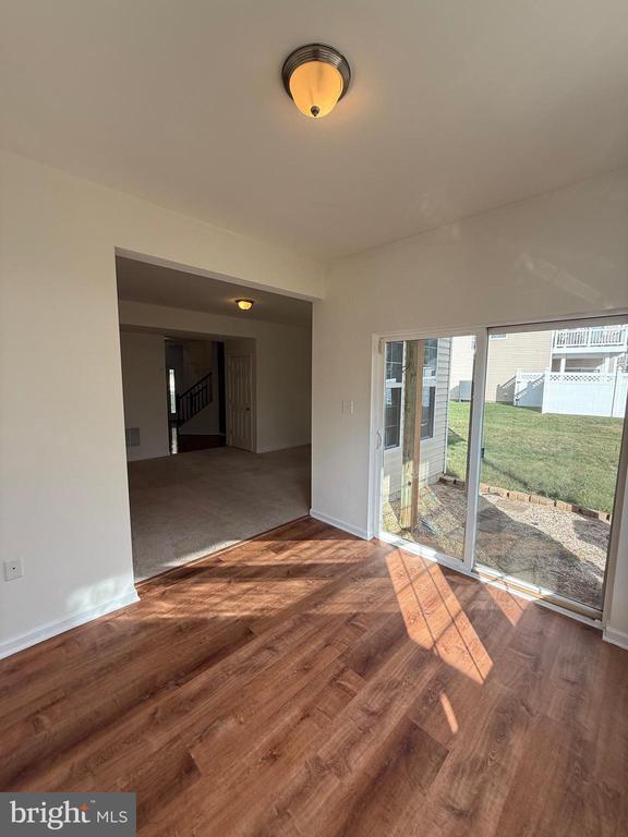 Building Photo - 120 Woodman Ct