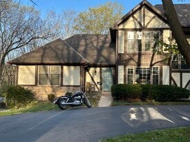 Building Photo - 10950 Glen Arbor Rd