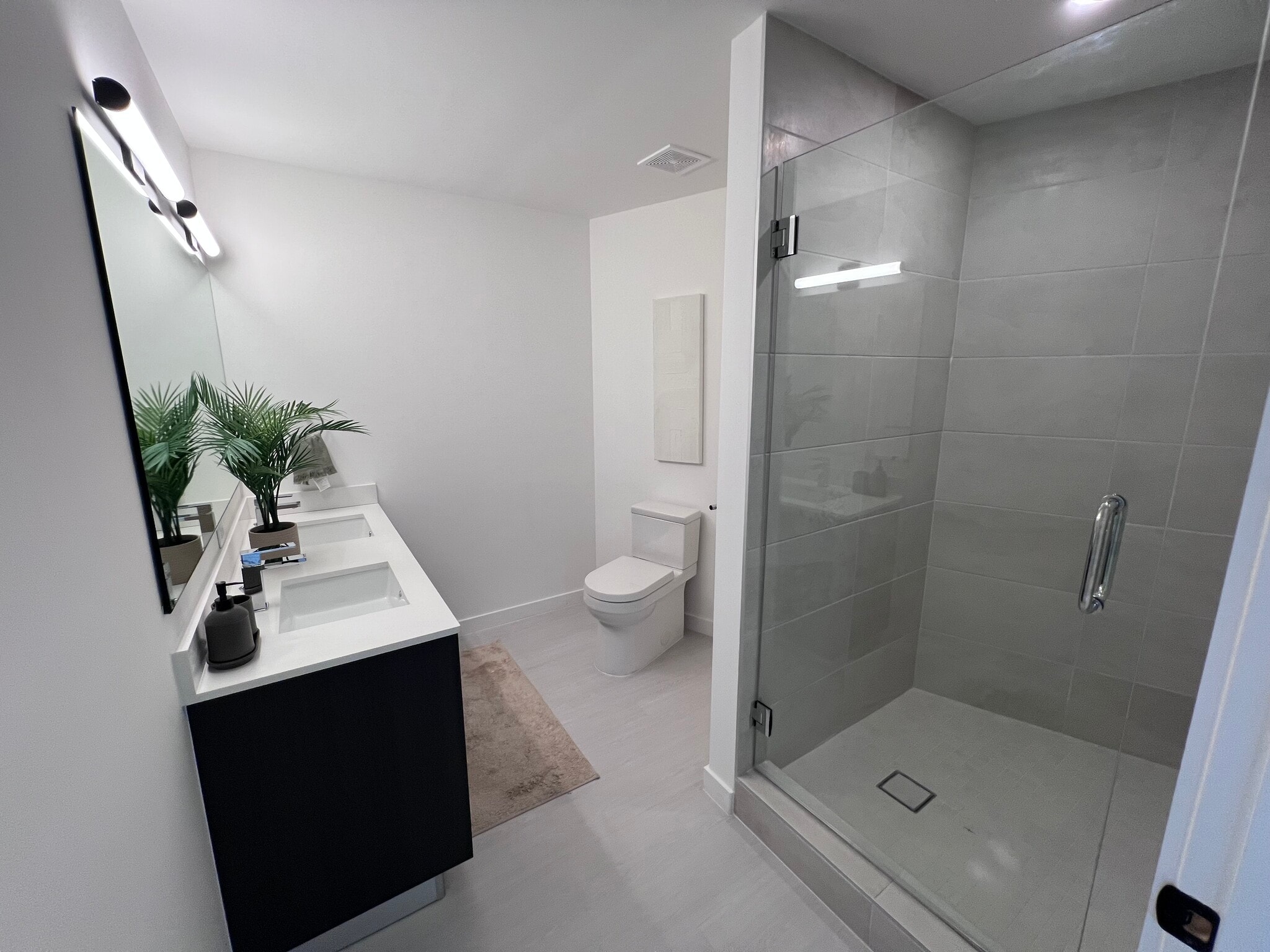 Building Photo - 20510 NW 21st Ave