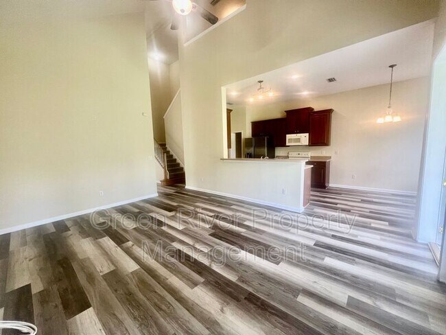 Building Photo - 2074 Heritage Oaks Ct