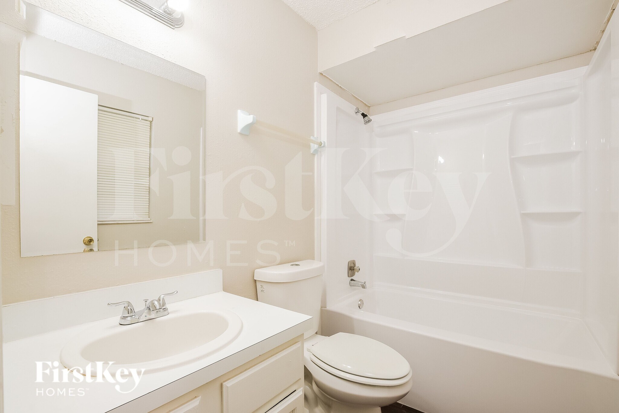 Building Photo - 2791 Newmark Dr