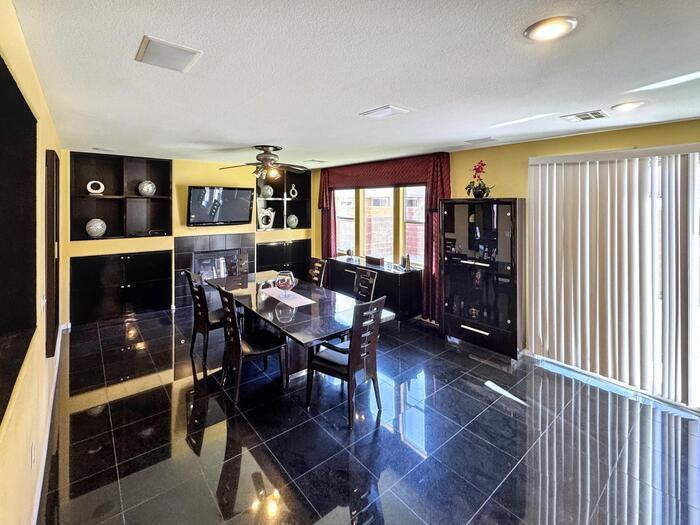 Building Photo - 6725 Yellowhammer Pl