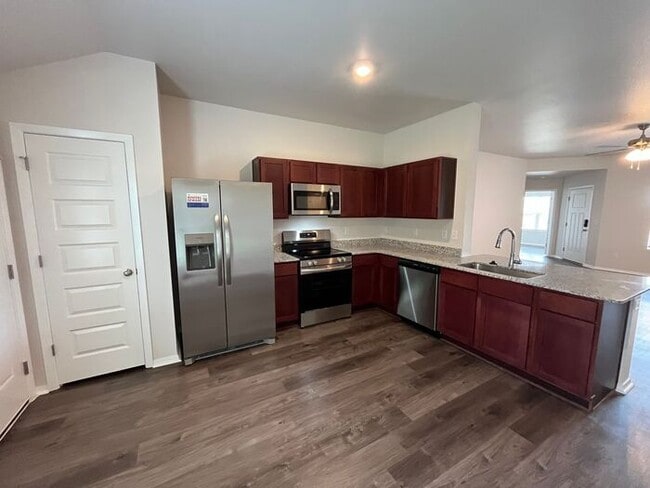 Building Photo - Now Leasing: Spacious 4-Bedroom, 2-Bath Home in Pea Ridge — Secure Your New Home Today!