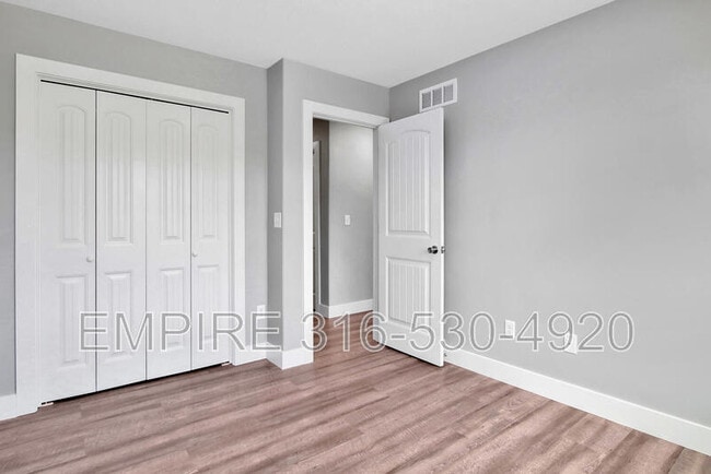 Building Photo - 4775 E 45th St N