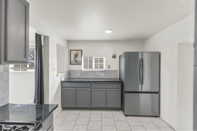Building Photo - 1521 55th St NW