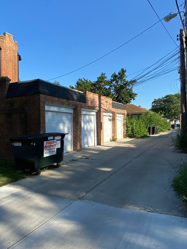 Garage - 2019 E 81st St
