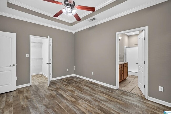 Building Photo - 5317 Cottage Cir