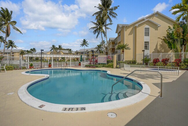 Building Photo - 6315 La Costa Dr