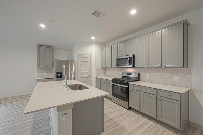 Building Photo - 7006 Telford Holw Trl