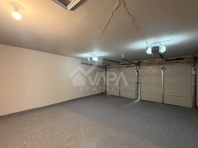 Building Photo - 4322 Las Cruces St
