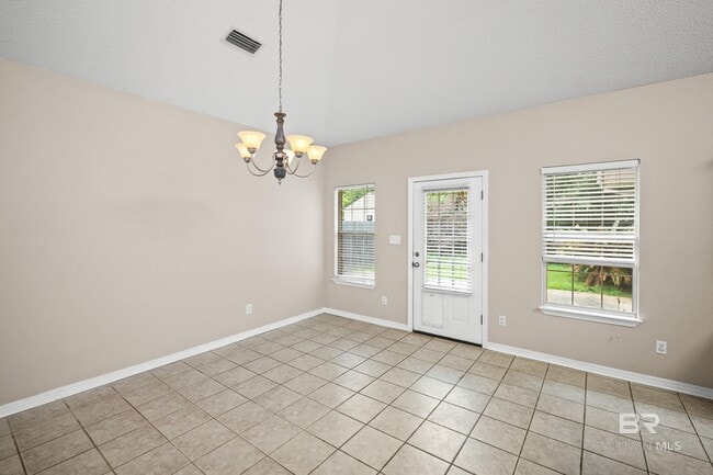 Building Photo - 500 Dolphin Ave