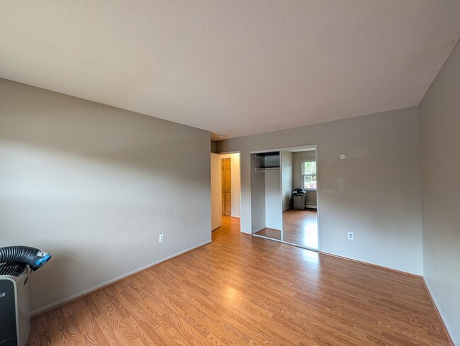 Building Photo - 41 Balance Rock Rd