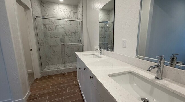 Building Photo - $2,550 Plum Tree, Move in Bonus $500 / Clovis Ave. & Shepherd, New 3 Bd House, Clovis, Heritage G...