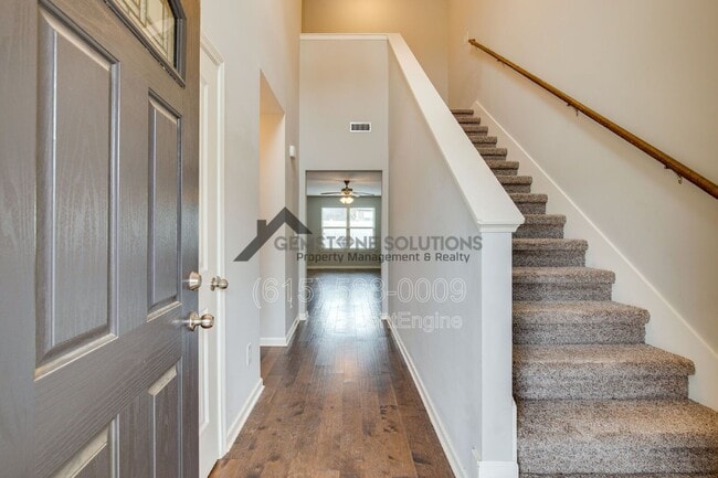 Building Photo - 4018 Commons Dr