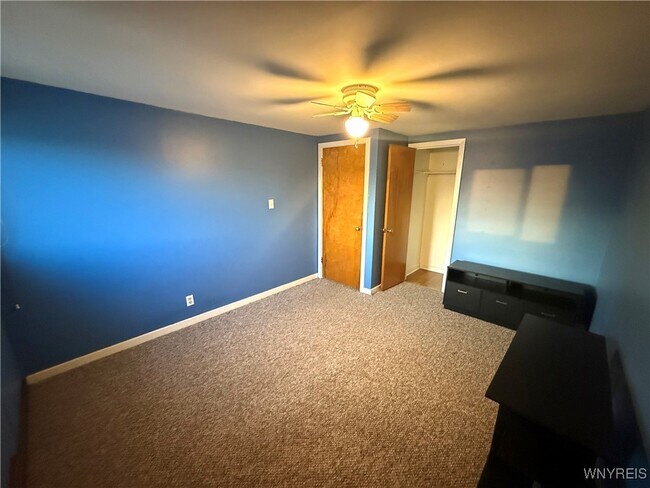 Building Photo - 91 Bloomfield Ave