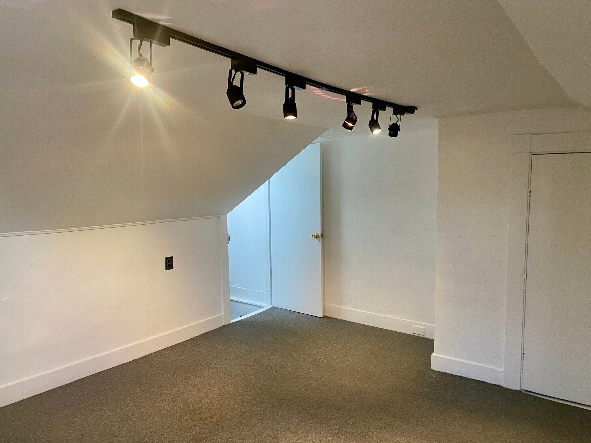 Building Photo - 18 Tremont St