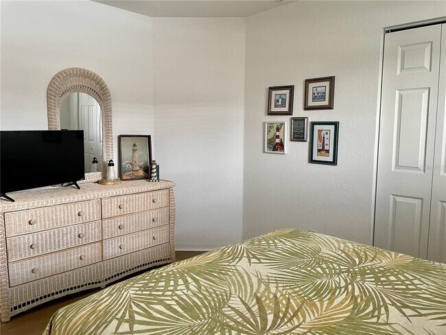 Building Photo - 5800 Sabal Trace Dr