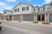 Building Photo - 17407 Homestead Haven Dr