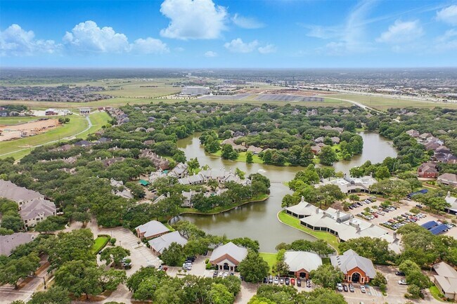 Building Photo - 4144 Greystone Way